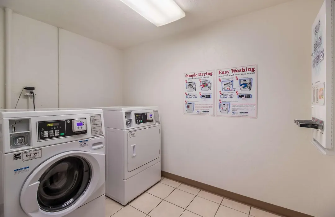 Motel 6-Fargo, Nd - West Acres - North Fargo-1