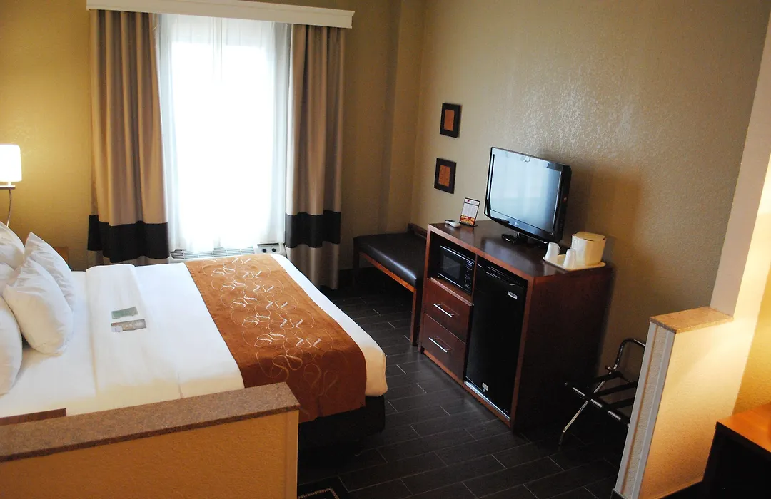 Comfort Suites Grand Rapids South-1