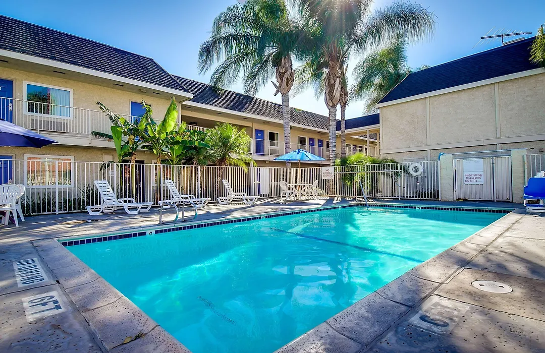 Motel 6-Riverside, Ca - South-1