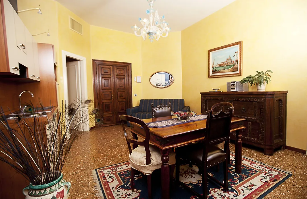 Palazzo Odoni-1