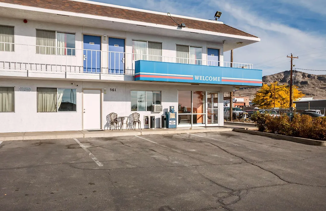 Motel 6 Wendover-1