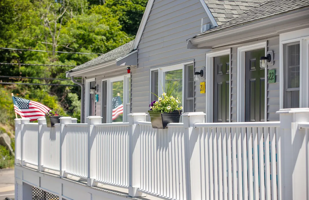 Ocean Inn On Nantasket Beach-1