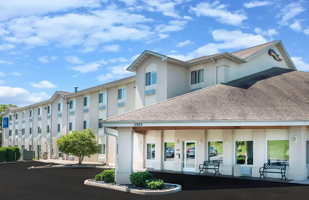Baymont By Wyndham Rolla-1