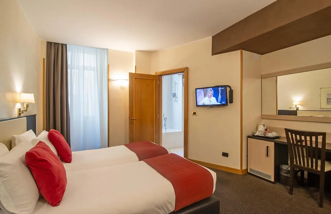 Hotel Tritone-1