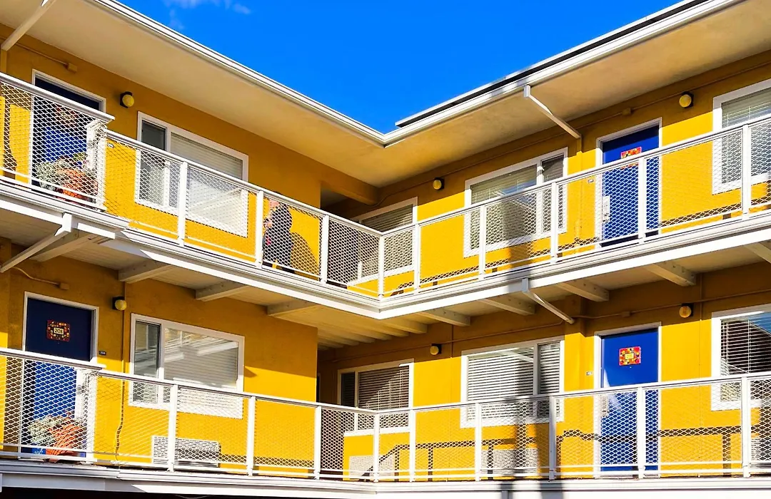 Hotel Del Sol-1