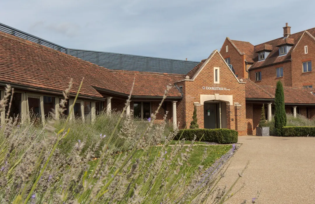 Cambridge Belfry Hotel & Spa-1