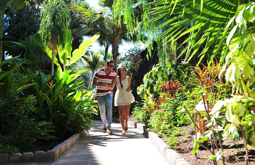 Hotel Parque Tropical-1