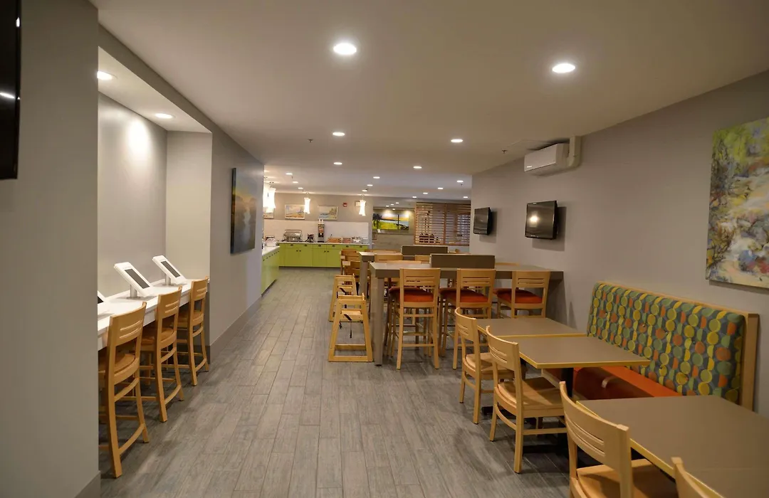 Country Inn & Suites By Radisson, Duluth North, Mn-1
