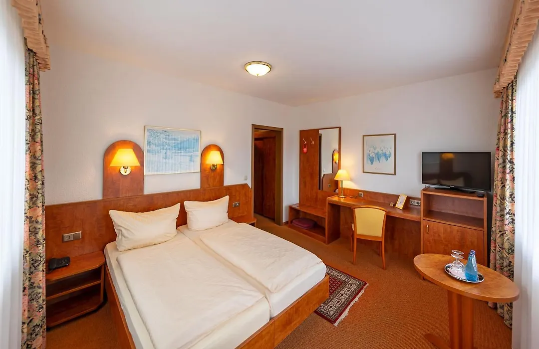 Hotel Mügge am Iberg-1