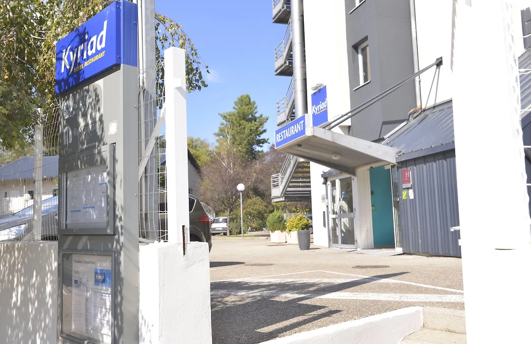 Kyriad Hotel Lyon Givors-1