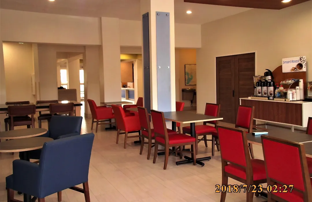 Holiday Inn Express Hotel & Suites Tampa-Fairgrounds-Casino By Ihg-1