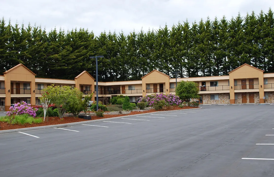 Mcminnville Inn-1