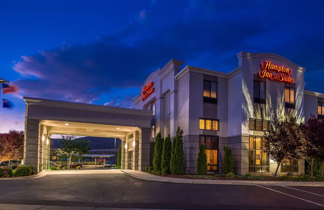 Hampton Inn & Suites Carson City-1