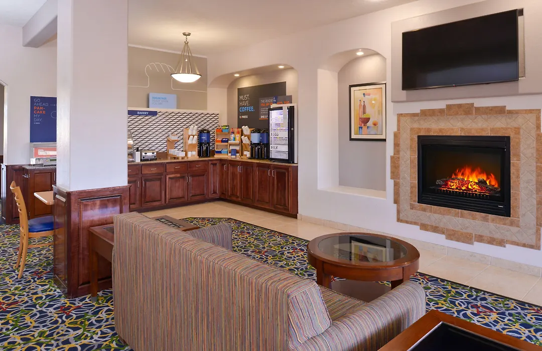 Holiday Inn Express & Suites Alamosa By Ihg-1