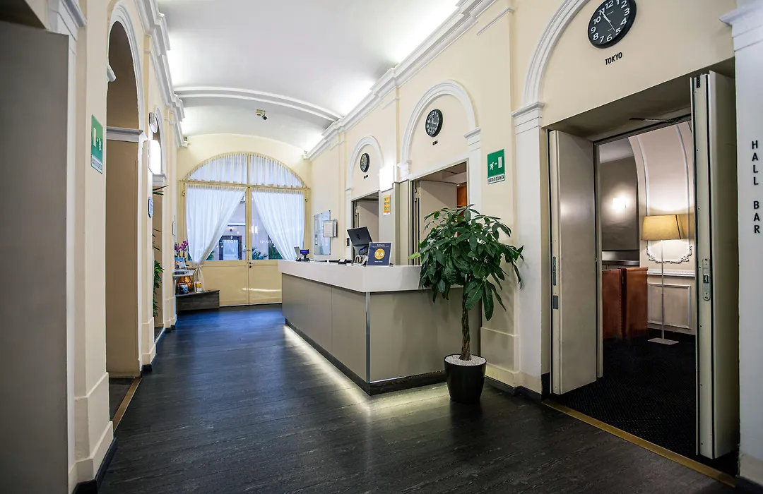 Hotel Urbani-1