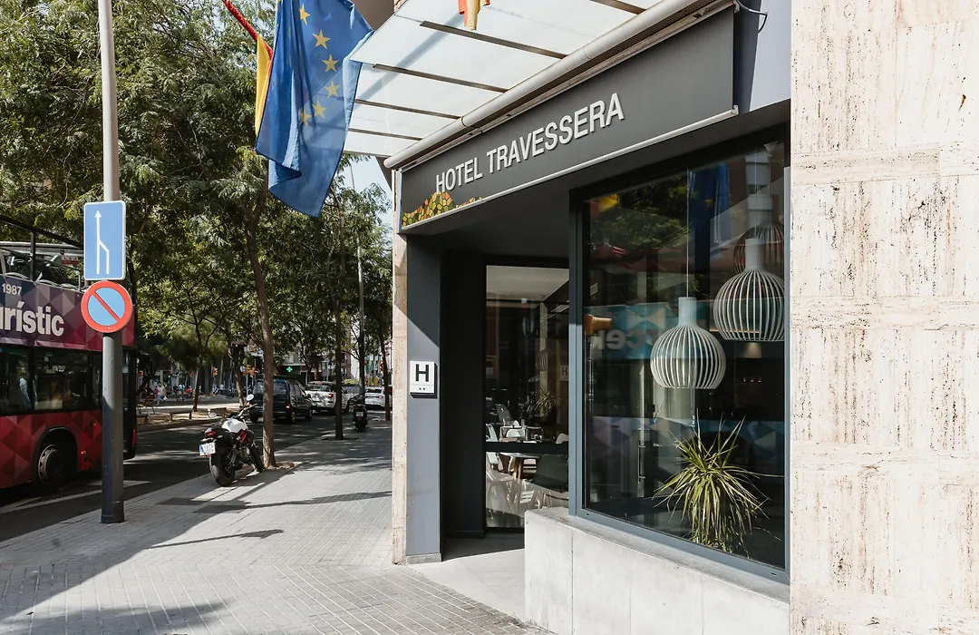 Hotel Travessera-1