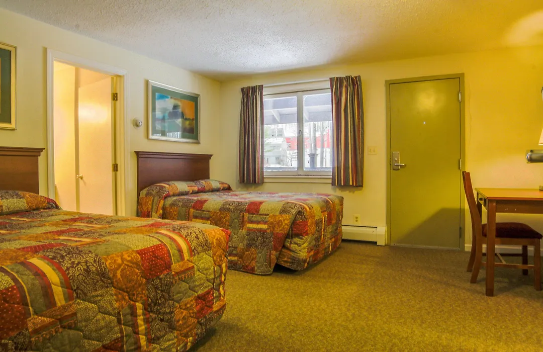 The Upper Pass Lodge-1