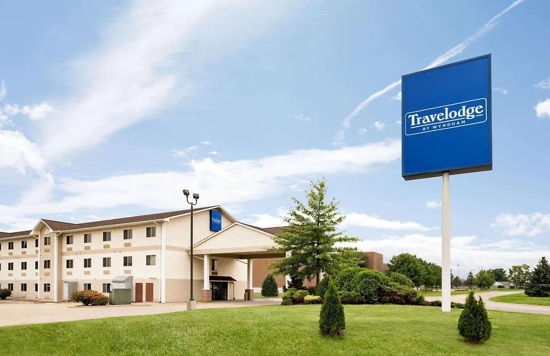 Travelodge By Wyndham Clinton Valley West Court-1