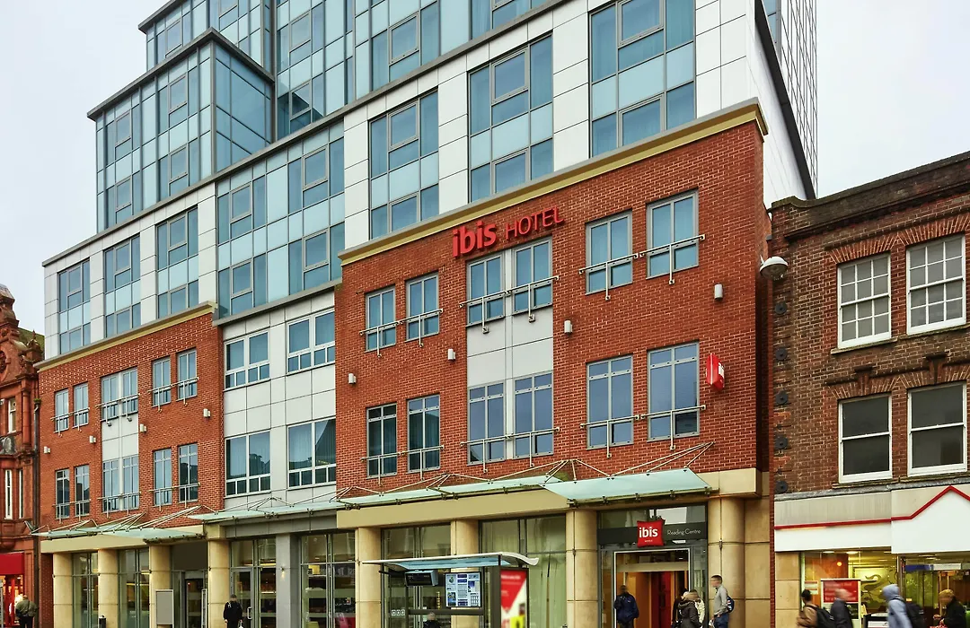 Ibis Reading Centre-1