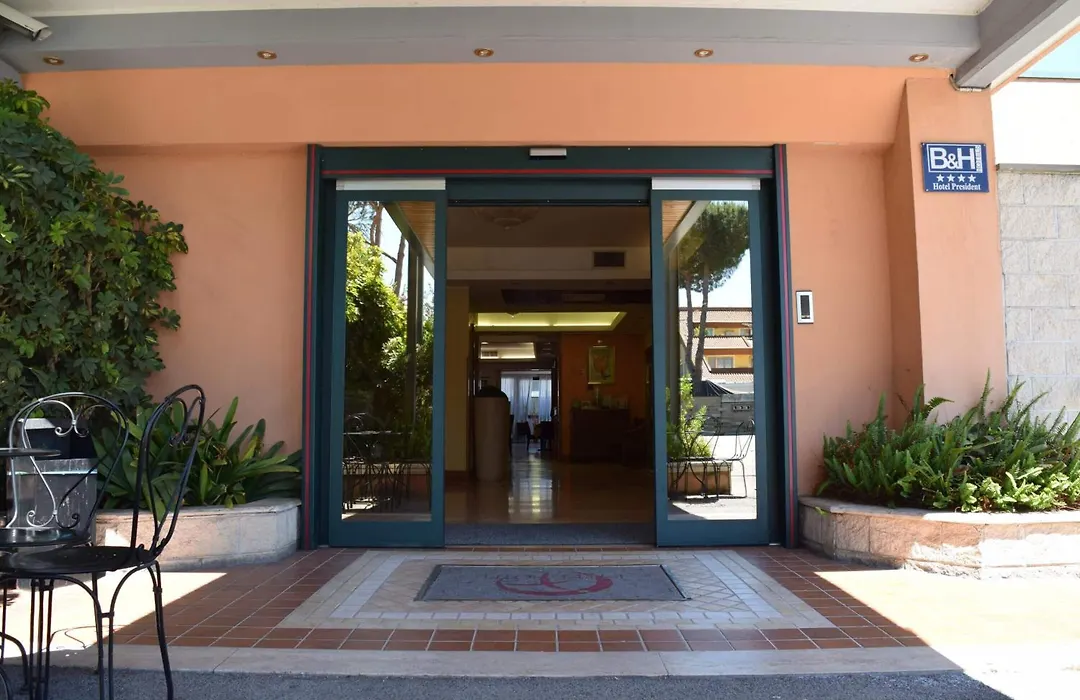 Hotel President Pomezia-1