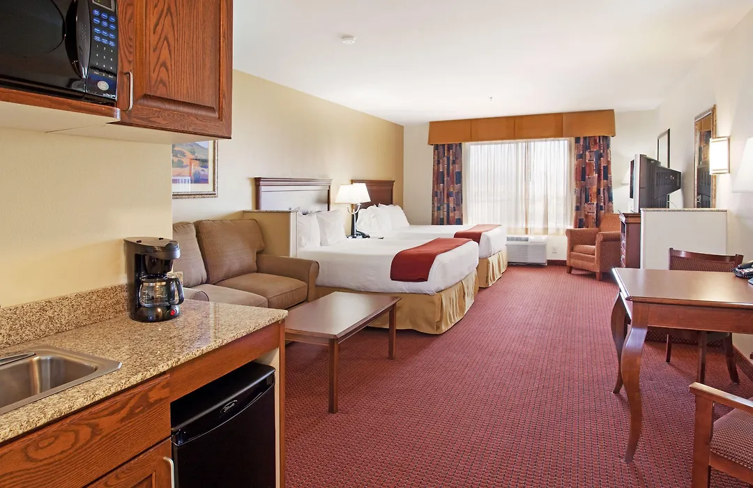 Holiday Inn Express Hotel & Suites Tooele By Ihg-1
