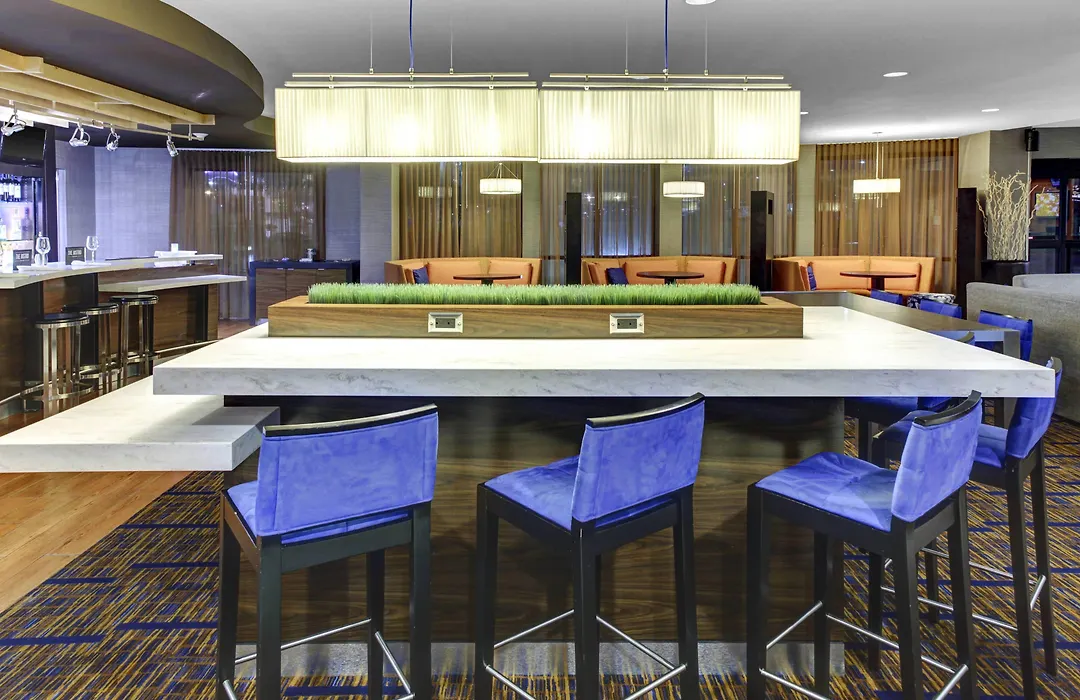Courtyard By Marriott Anniston Oxford-1