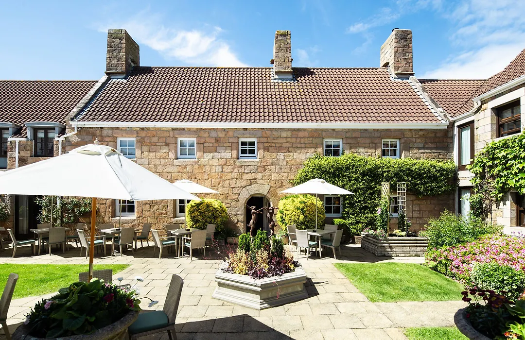 Greenhills Country Hotel-1