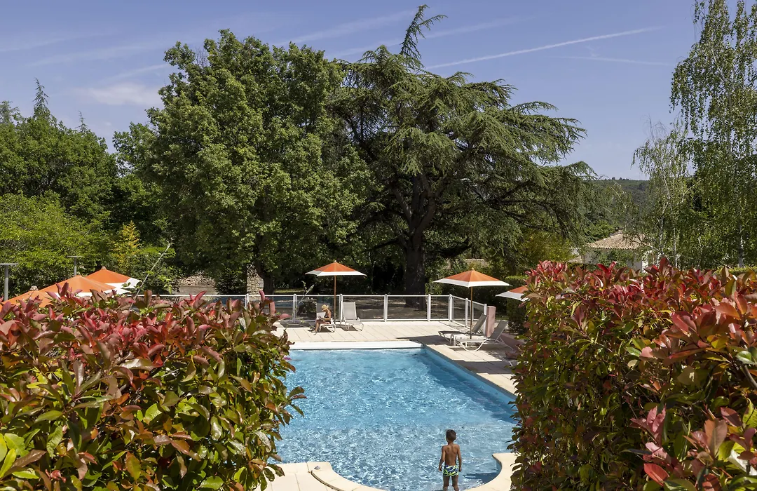 Hôtel&Résidence Lou Paradou Gréoux Les Bains-1