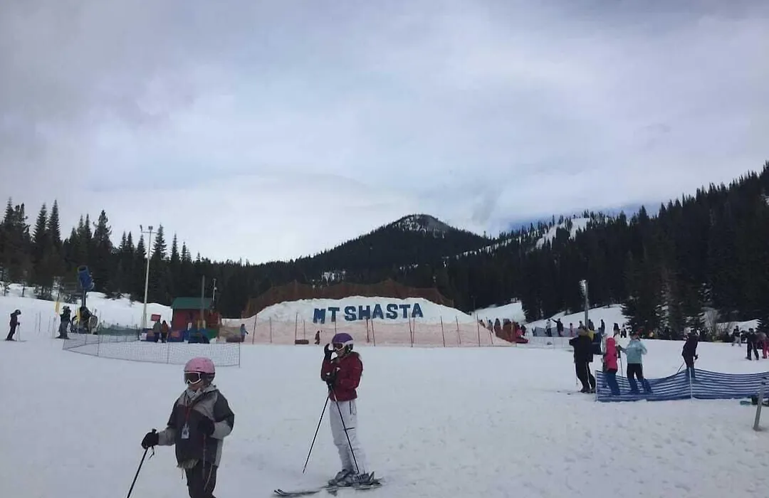 Shasta Inn-1