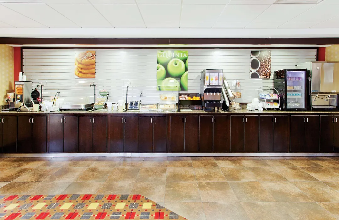 La Quinta By Wyndham Warner Robins - Robins Afb-1