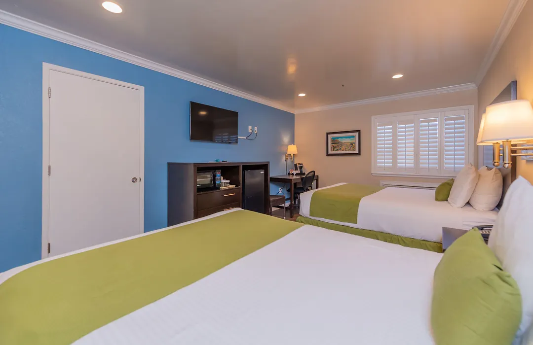 Ocean Pacific Lodge-1