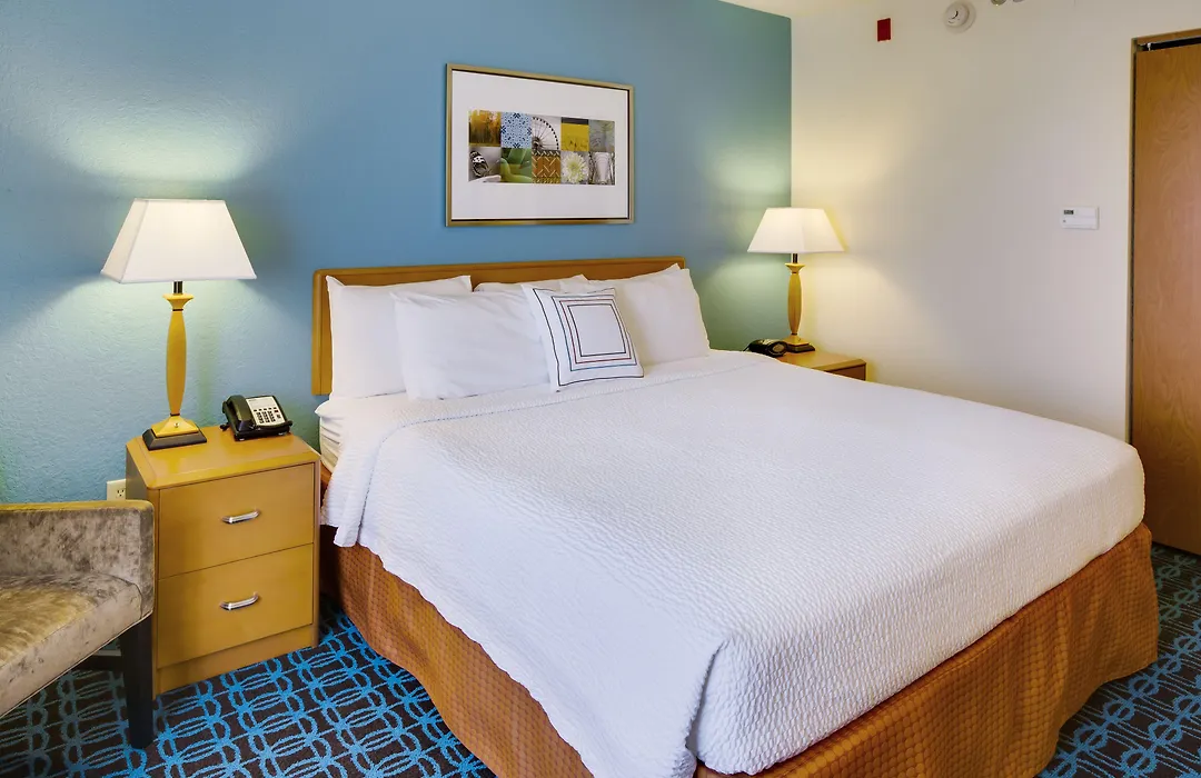 Fairfield Inn And Suites South Hill I-85-1