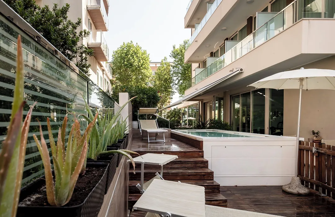 Hotel Cristallo-1