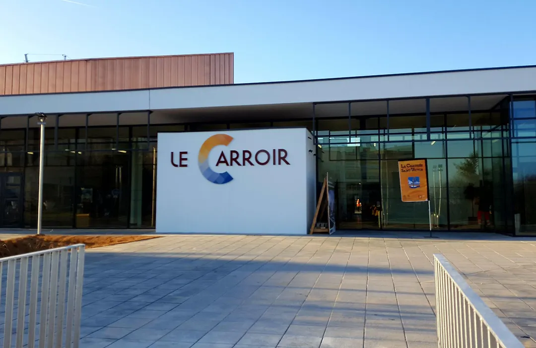 Tourhotel Blois-1