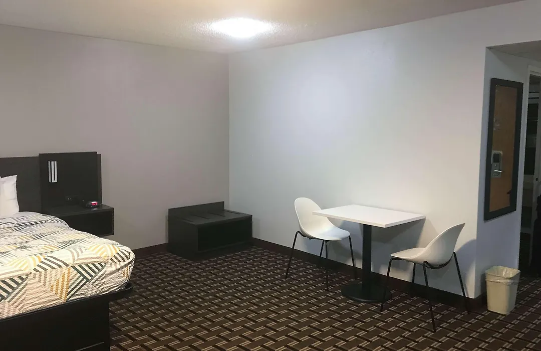 Studio 6 Suites Tupelo, Ms-1