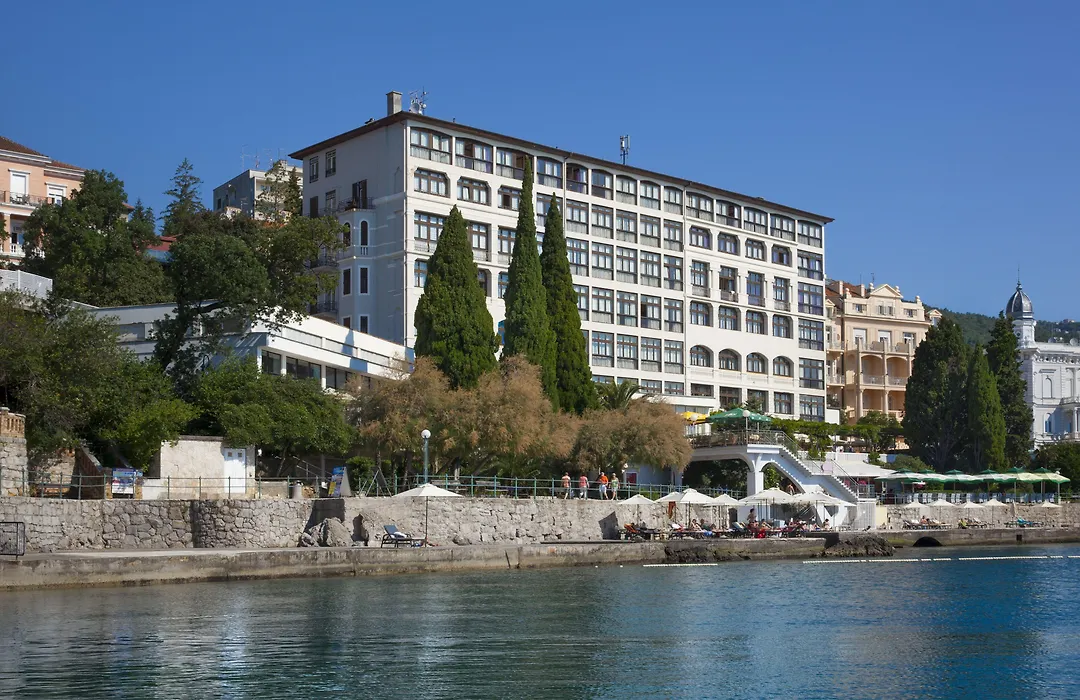 Hotel Kristal - By Liburnia Hotels & Villas-1