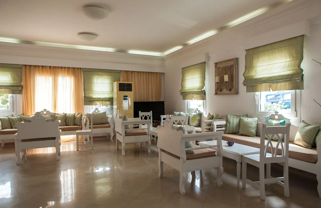 Daedalus Hotel-1