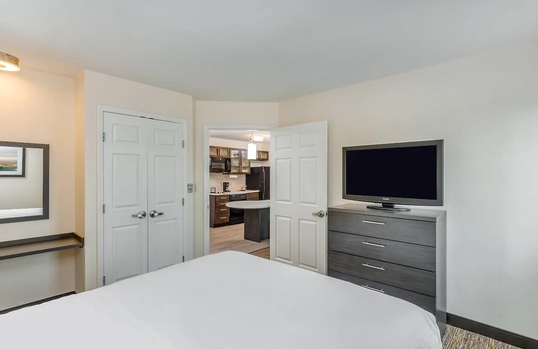 Candlewood Suites Secaucus By Ihg-1
