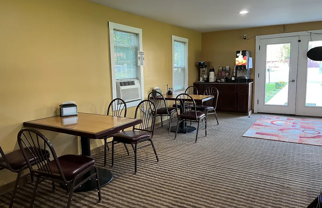 The Putney Inn-1
