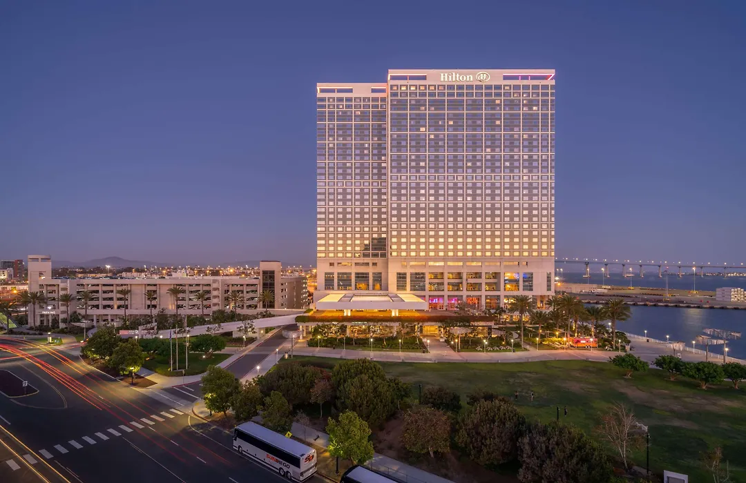 Hilton San Diego Bayfront-1