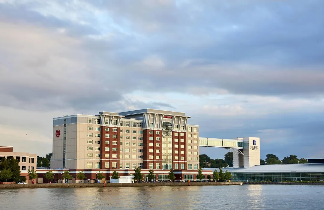 Sheraton Erie Bayfront Hotel-1