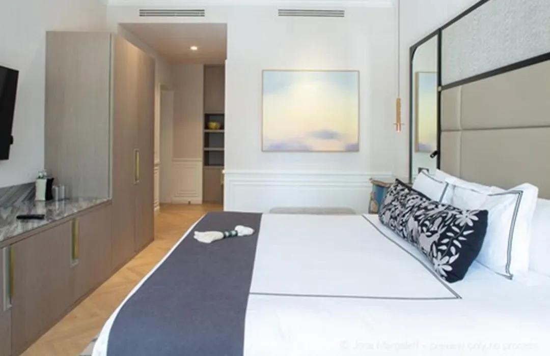 The Alest Hotel-1