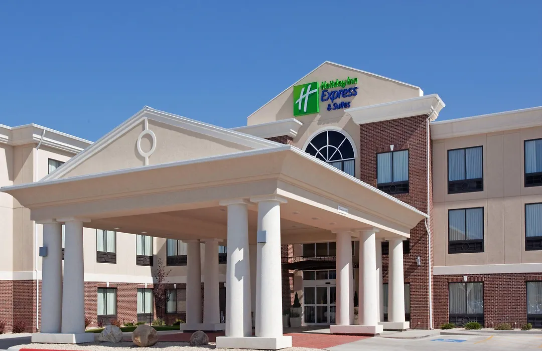 Holiday Inn Express & Suites Buffalo By Ihg-1