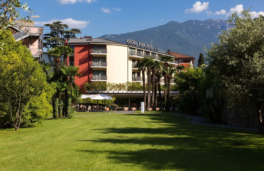 Astoria Resort-1