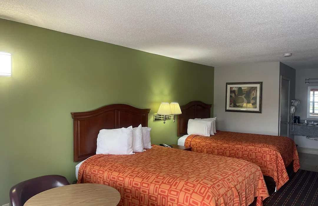Loyalty Inn Hawkinsville-1