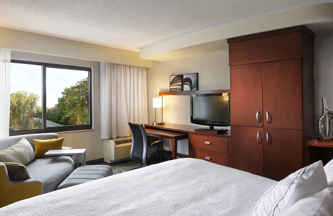 Courtyard By Marriott Jackson-1