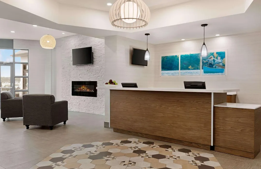 Days Inn By Wyndham Kingston-1