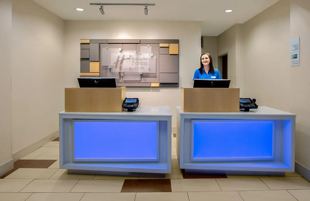 Holiday Inn Express Hotel & Suites Ontario By Ihg-1