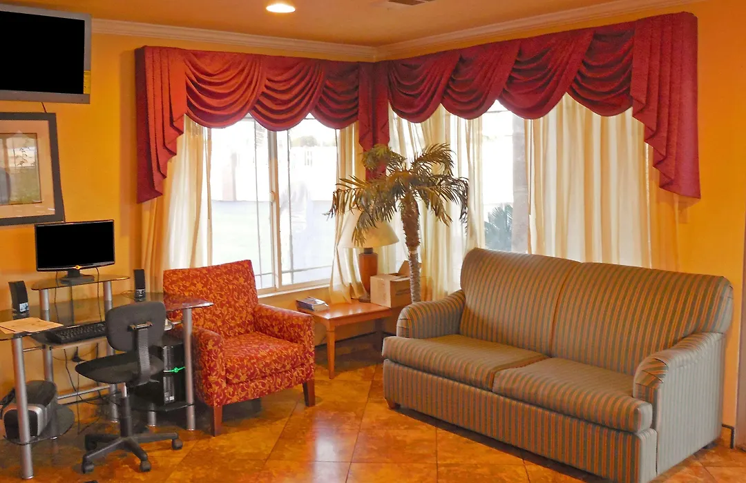 Americas Best Value Inn Hanford-1