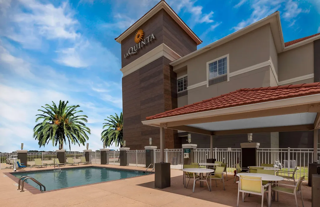 La Quinta By Wyndham Port Lavaca-1